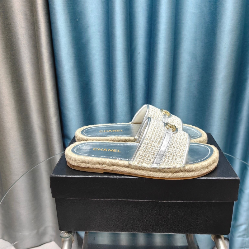 Ch*el slippers